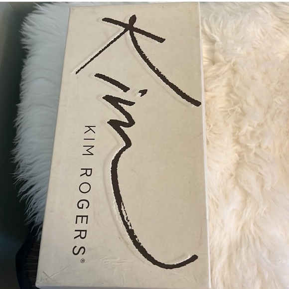 Kim Rogers Flats - Picture 3 of 6